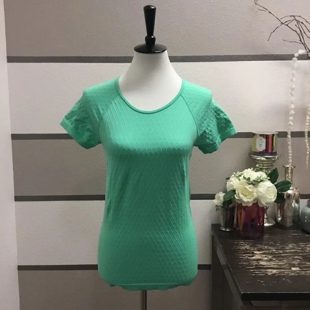 Athleta-Green Honeycomb Athletic Tee